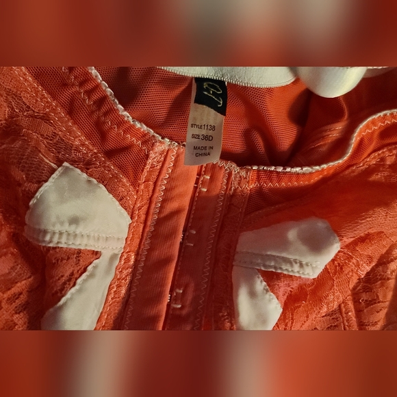 Vintage Inspired Hand-Dyed Pink Corset and Garter Set Med/Large - Picture 4 of 5